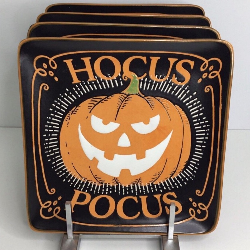 4 Salad Plates Eli Ana Halloween Haunted Pumpkin Pumpkin Trick or Treat 8.5” New